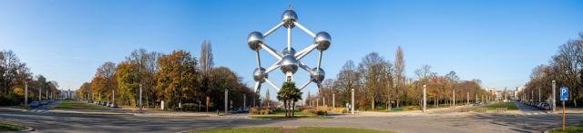 Atomium Entry