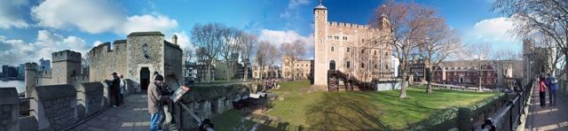Tower of London & Crown Jewels