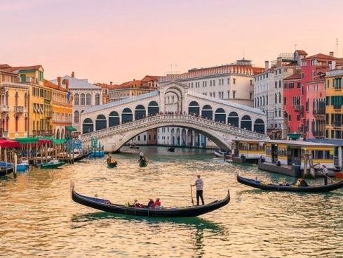 Private Gondola Boat Ride