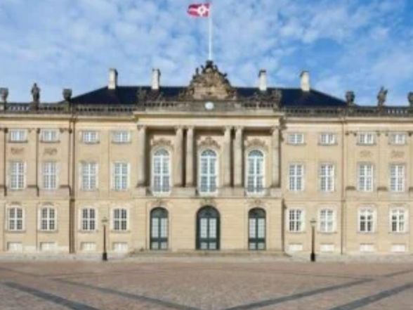 Scandinavian Majesty